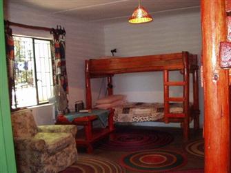 Backpackers Lodge - Dormitory style room